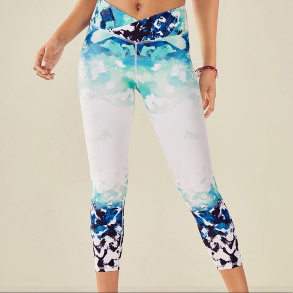 Fabletics Pants - NWT Fabletics Winn Blue White Powerhold Capri